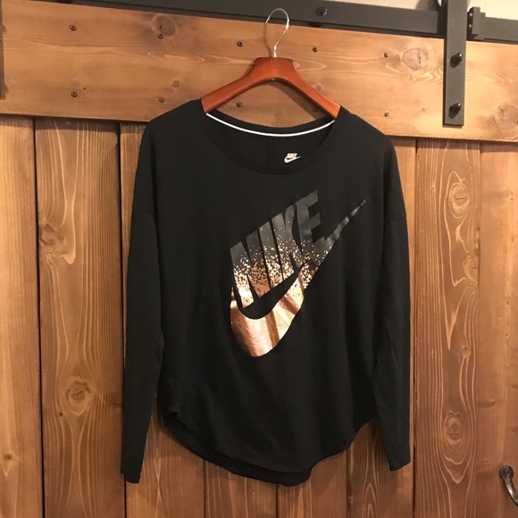 Nike Long Sleeve Shirt - Picture 3 of 4